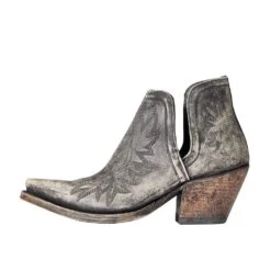 Womens Ariat Womens Naturally Distressed Black Dixon Boot -Cinc Clothing Shop 10034044 1 bfd12ac6 6add 4b97 bf03 a6de2e80327d