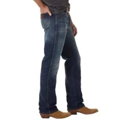 Wrangler Men's Retro Relaxed Fit Bootcut Jean JH Wash -Cinc Clothing Shop 10WRT20JH 3