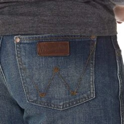 Wrangler Men's Retro Relaxed Fit Bootcut Jean JH Wash -Cinc Clothing Shop 10WRT20JH 4