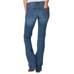 Wrangler Women'sRetro Mae Bootcut Jean