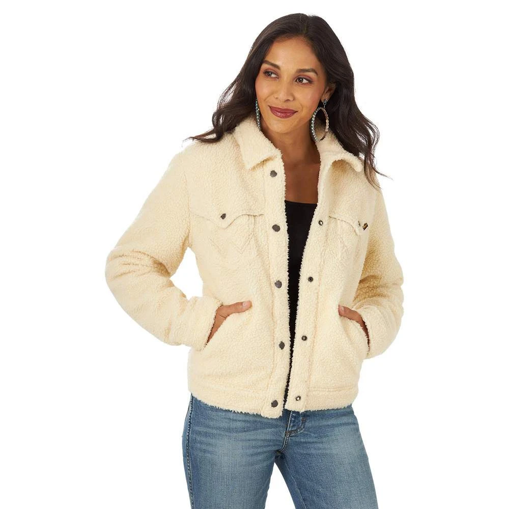 Wrangler Women'sRetro Cozy Sherpa Snap Jacket 3 Wrangler Women'sRetro Cozy Sherpa Snap Jacket