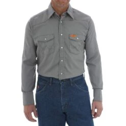 Wrangler Men's FR Flame Resistant Long Sleeve Solid