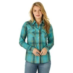 Wrangler Women's Essential Teal Plaid Snap Shirt