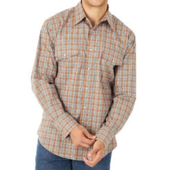 Wrangler Men's Classic Tan Plaid Shirt