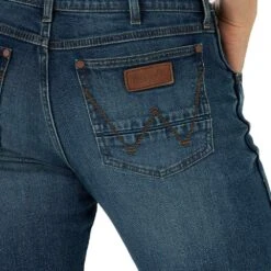 Wrangler Men's Retro 88 Slim Straight Jeans -Cinc Clothing Shop 88MWZHE 4