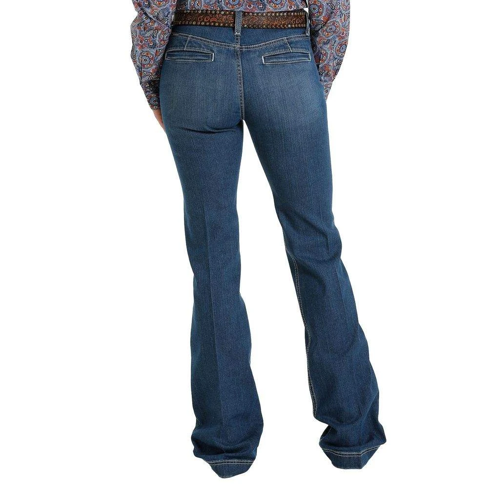 Cinch Women's Lynden Medium Stonewash Slim Trouser 4 Cinch Women's Lynden Medium Stonewash Slim Trouser - Image 2