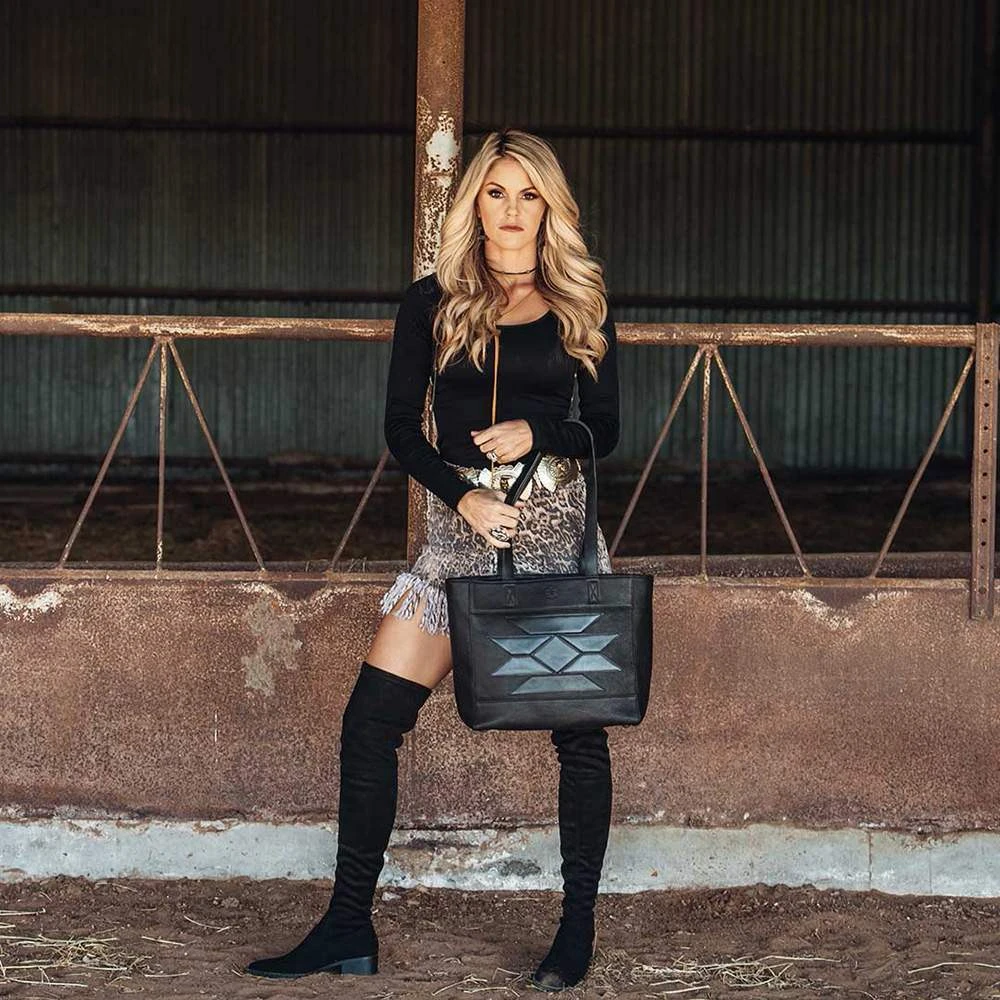 STS Ranch Wear Kai Tote 5 STS Ranch Wear Kai Tote - Image 3